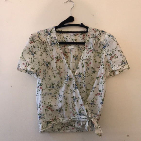 Floral wrap blouse - Picture 1 of 1
